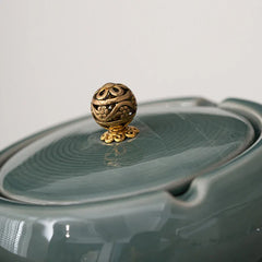 European Ceramic Ashtray with Lid – Creative Home & Office Decor