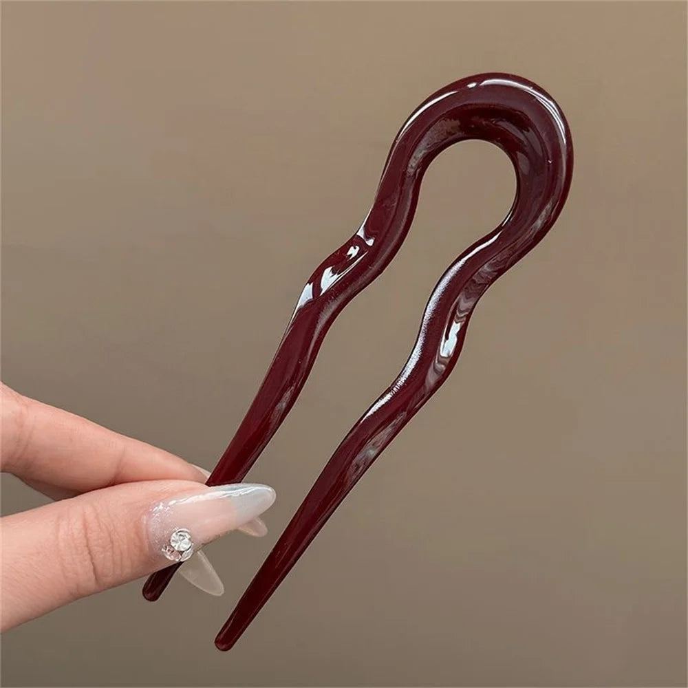 U-Shaped Tortoiseshell Hair Fork – Acrylic Hairpin & Geometric Hair Accessory