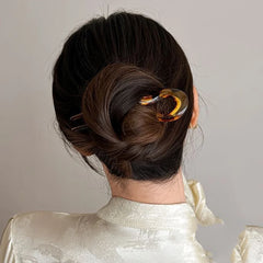 U-Shaped Tortoiseshell Hair Fork – Acrylic Hairpin & Geometric Hair Accessory