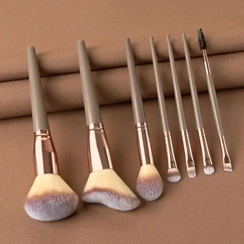 Professional Makeup Brush Set – Foundation, Powder & Eyeshadow