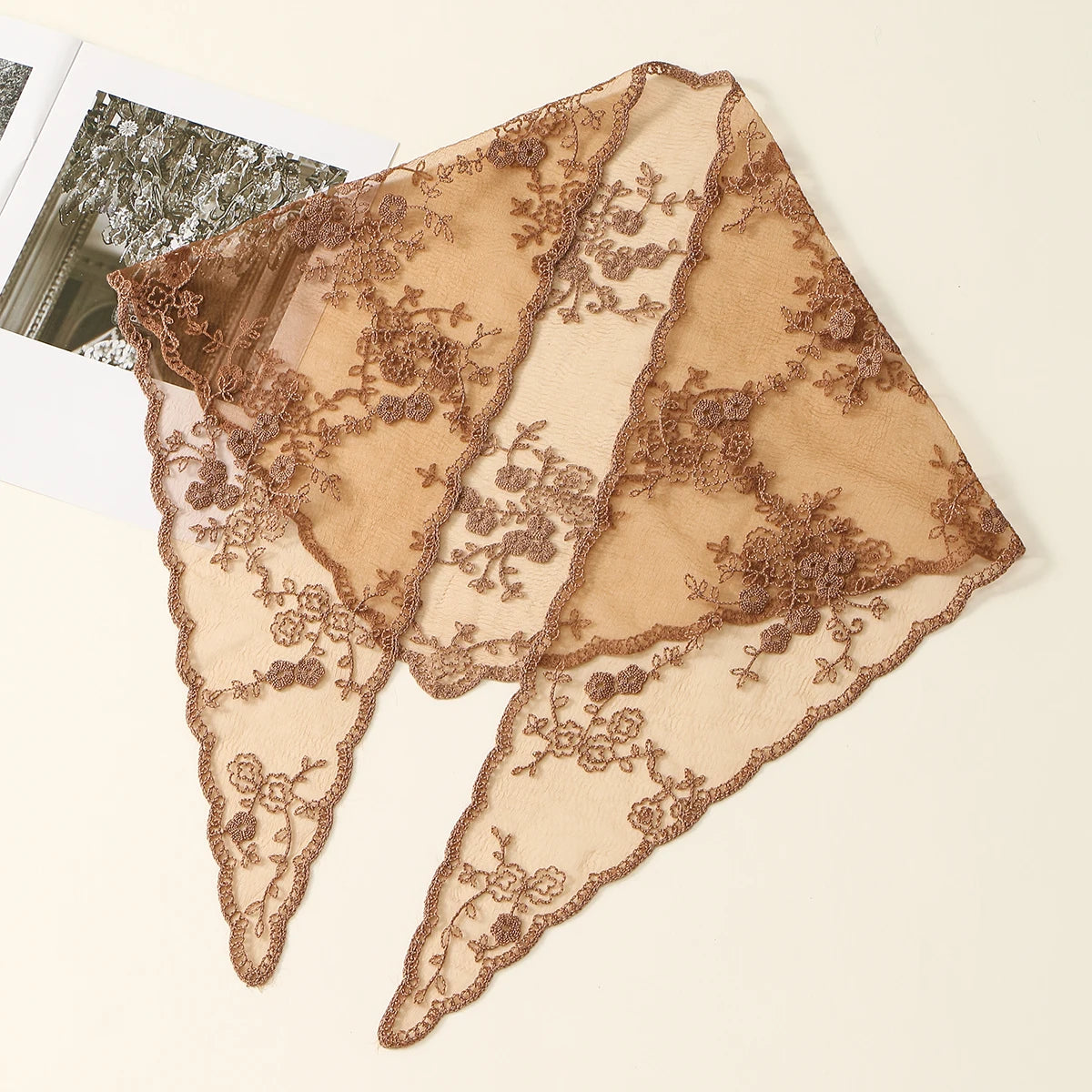 Women’s Lace Triangle Hair Scarf – Vintage Retro Headband & Elegant Hair Accessory