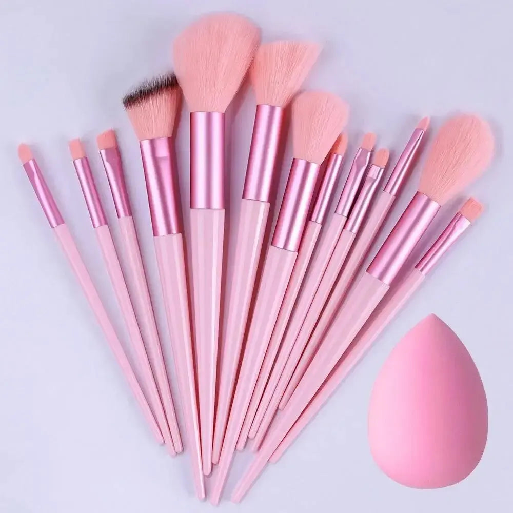 Professional Makeup Brush Set – Foundation, Powder & Eyeshadow