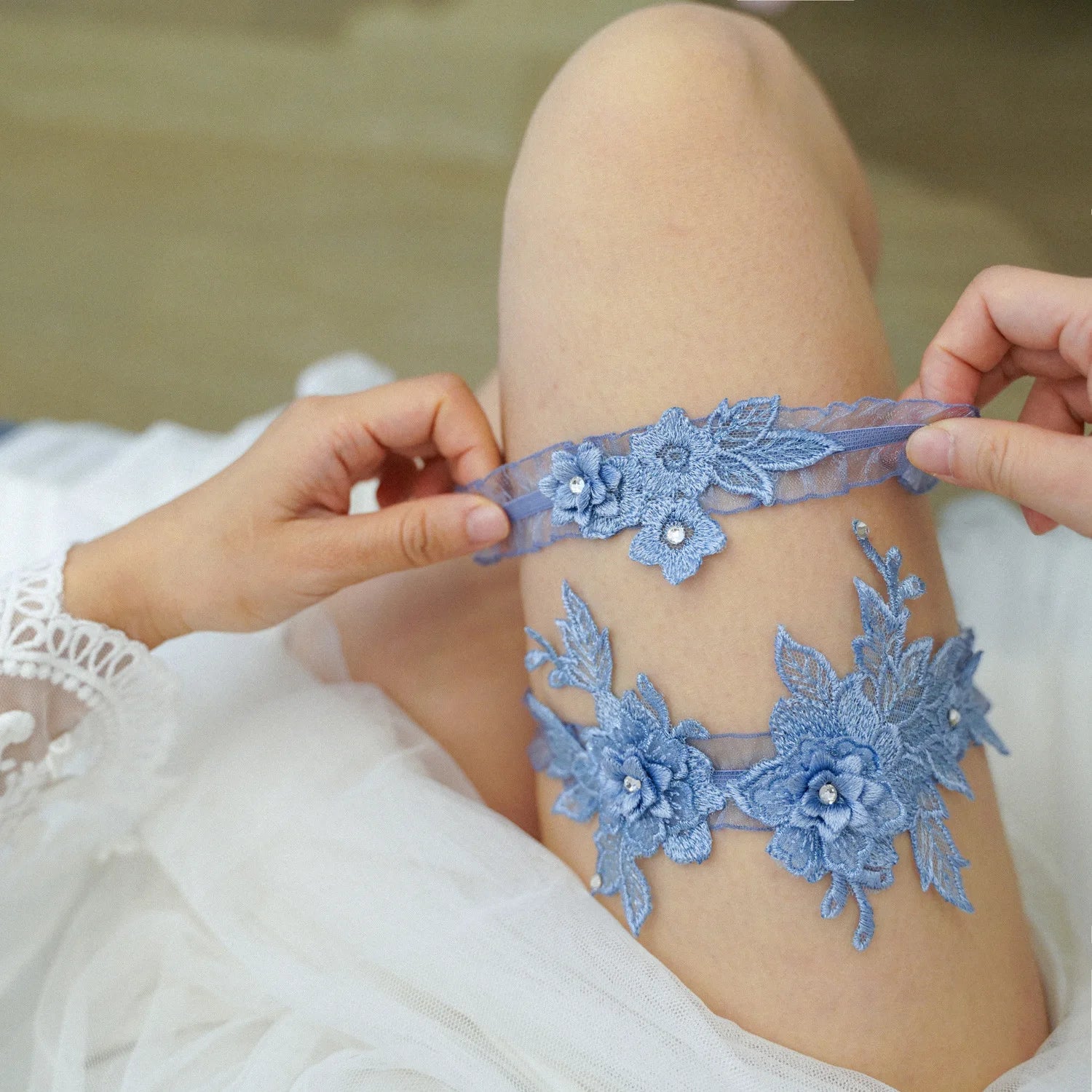 K03 2 PCS Sexy Lace Flower Crystal  Pearls Wedding Garter Belt Thigh Ring Bridal Leg Garter Stocking Garter Belt Girl Women