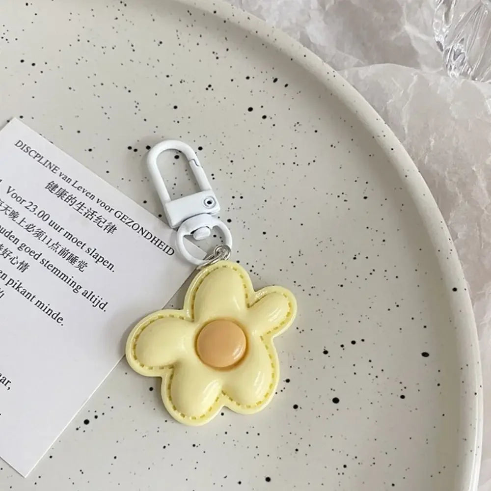 Fashion Key Chains Bag Hanging Pendant Car Keyring Cute Mini Flower Keychain Kawaii Colorful Resin Floral Key Ring