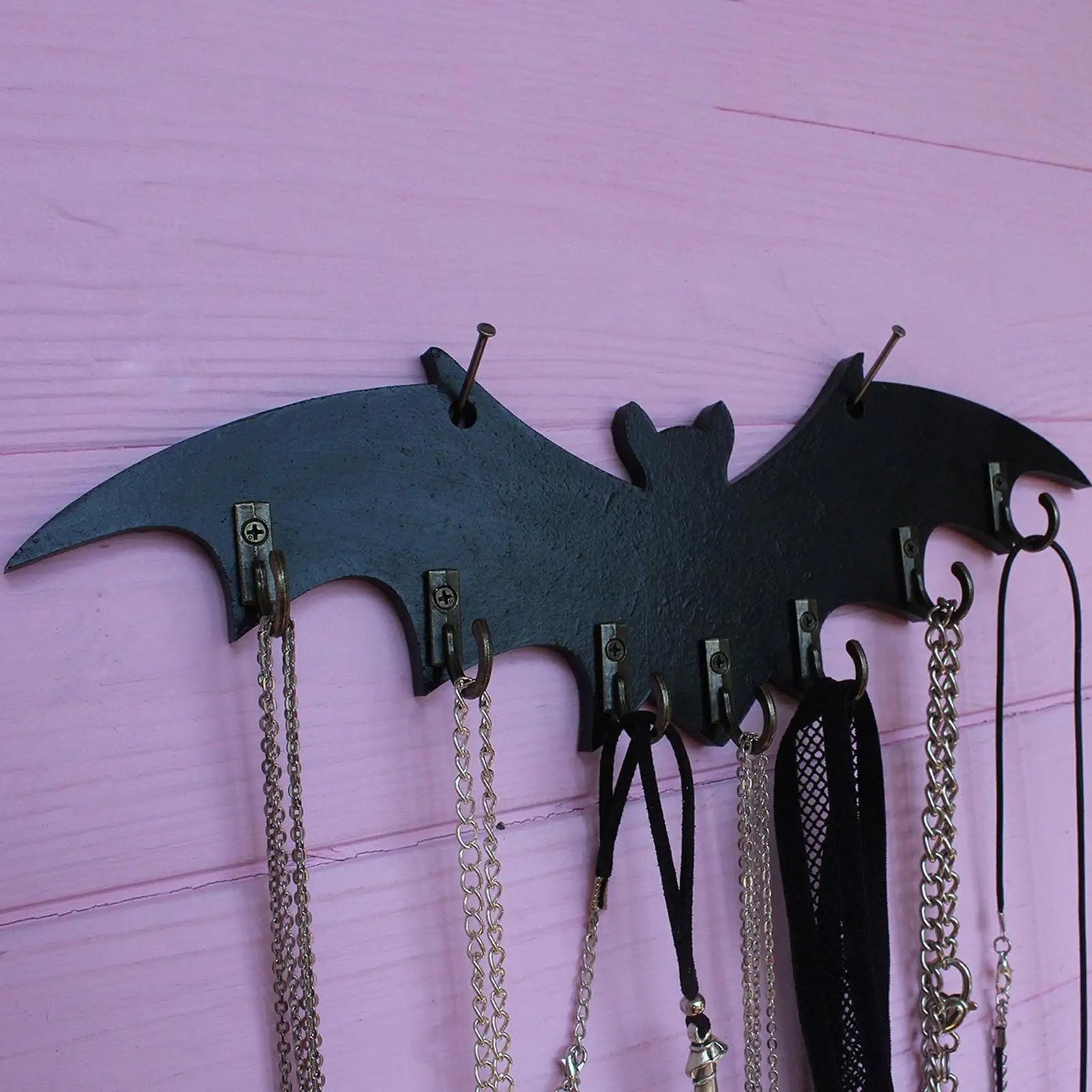 Wooden bat hook Wall Mount hanging Organizer Rack Space-Saving Gothic style wall hangings For jewelry Key storage